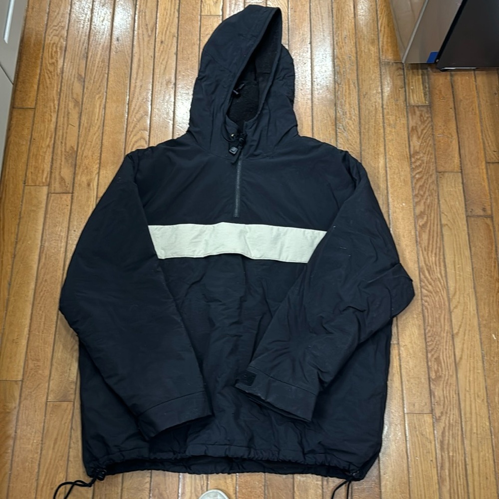 Jcrew size Xl Sport nylon pull over with body lining made of polyester